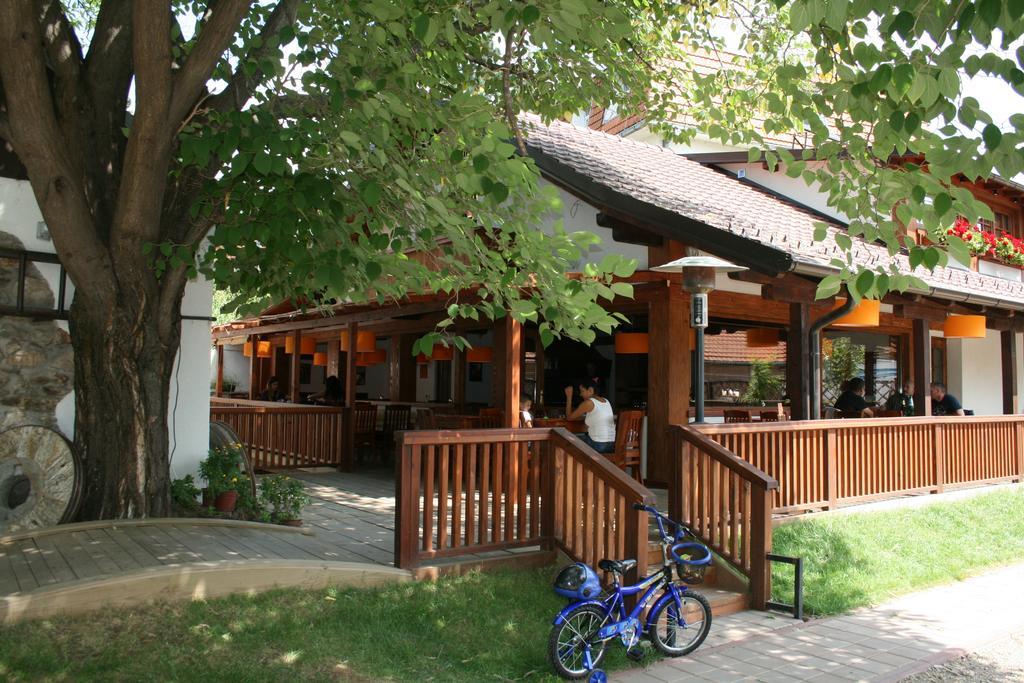 B&B Galerija Two Rooms Paraćin Zewnętrze zdjęcie
