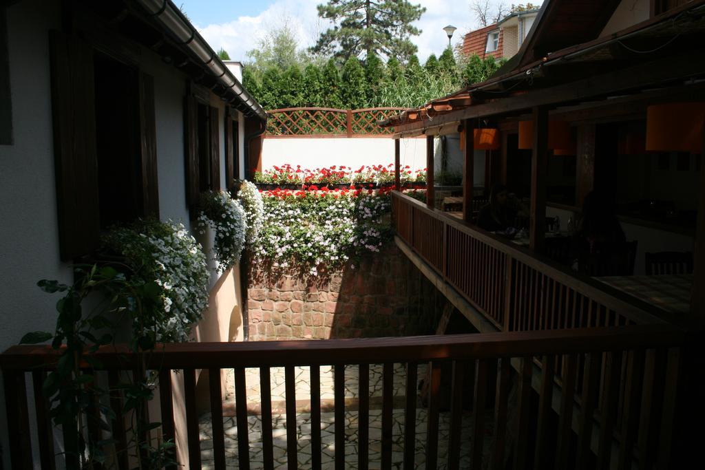 B&B Galerija Two Rooms Paraćin Zewnętrze zdjęcie